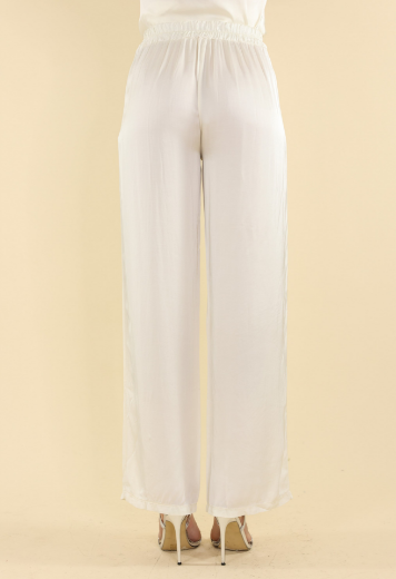 Immagine di PANTALONE LARGO CON TASCHE E ELASTICO