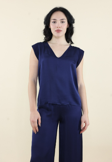 Immagine di Top scollo a v e georgette manica blu