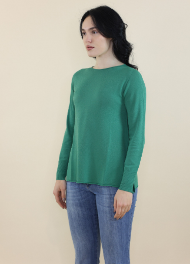Immagine di Maglia rasata scollo barca con spacchi verde