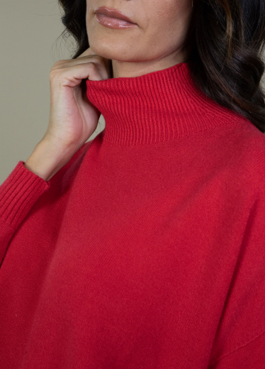Immagine di Maglia lupetto a scatola rasata colore rosso