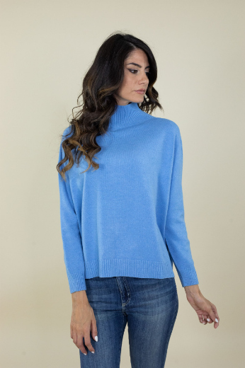 Immagine di Maglia lupetto a scatola rasata colore pervinca