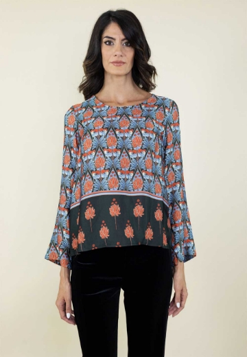 Casacca slim fantasia liberty colore nero