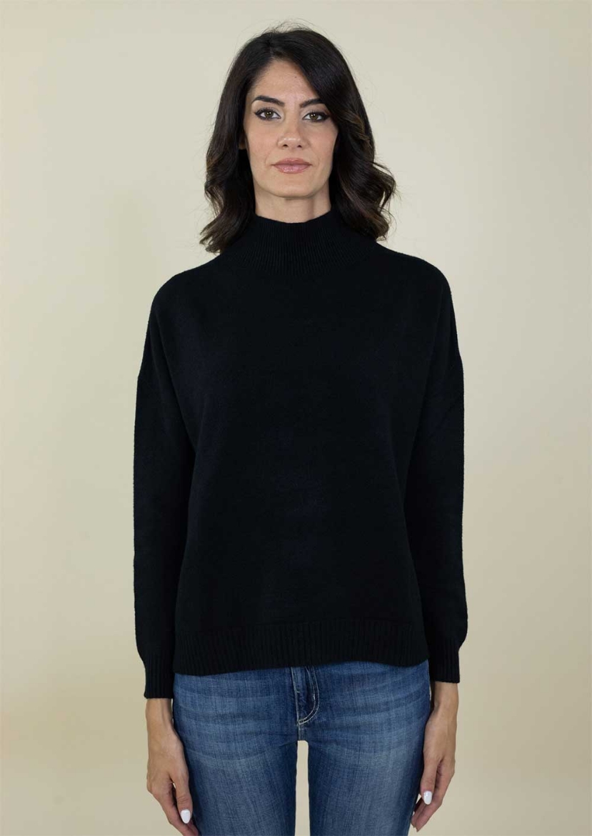 Maglia lupetto a scatola rasata colore nero