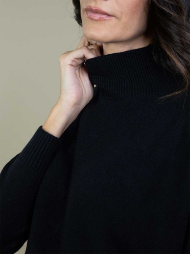 Maglia lupetto a scatola rasata colore nero