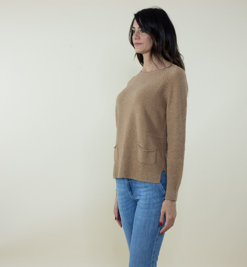 Immagine di MAGLIA SLIM CON TASCHE TRAMATA
