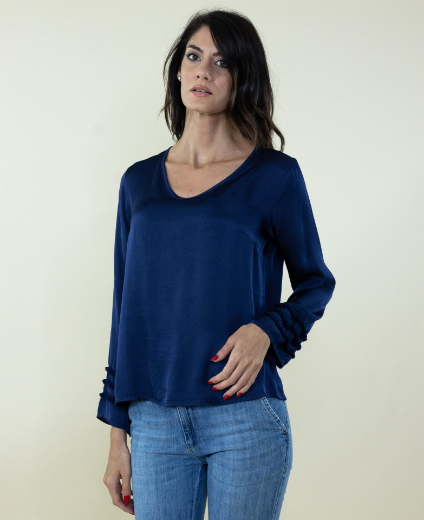 Immagine di Casacca raso a v con sfrangiatura manica blu