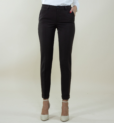 Immagine di Pantalone slim tasche passanti e svolta colore moro