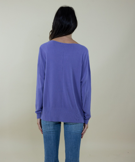 Immagine di Maglia over rasata in viscosa colore viola