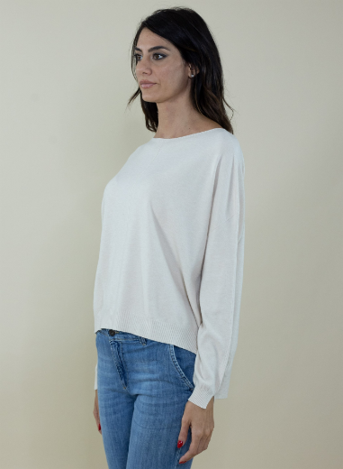 Immagine di Maglia over rasata in viscosa colore panna