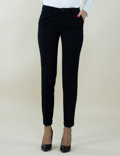 Immagine di Pantalone slim tasche passanti e svolta colore nero