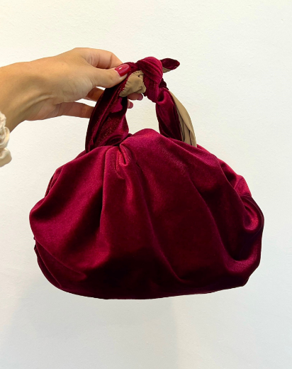 Immagine di Borsa "truscia" velluto e taffetà colore rubino