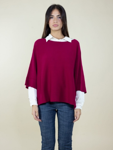 Maglia a coste con spacchi manica 3/4 colore rubino