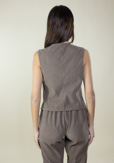 Immagine di Gilet velluto costine con bottoni colore moro