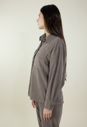 Immagine di Camicia velluto costine con tasche toppa colore moro