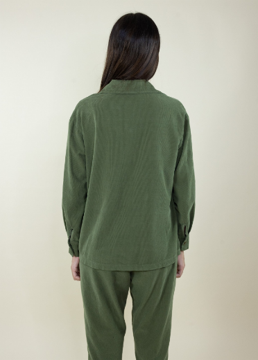 Immagine di Camicia velluto costine con tasche toppa colore militare