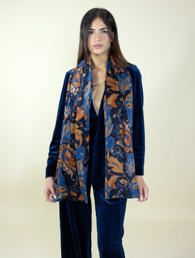 Immagine di Stola in velluto fantasia arabesque blu