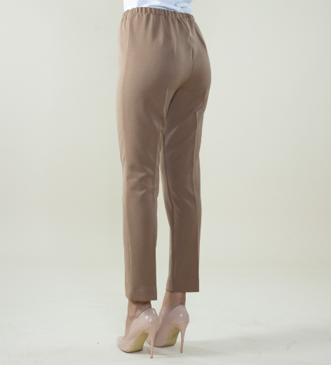 Immagine di Pantalone corto slim con elastico