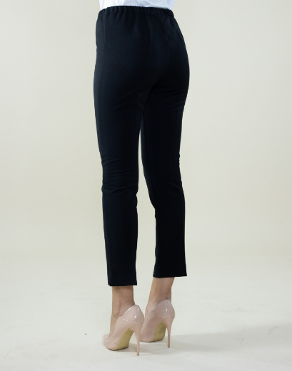 Immagine di Pantalone corto slim con elastico