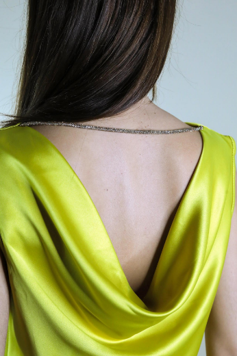Immagine di TOP RASO COLLO PELLICANO E ACCESSORIO