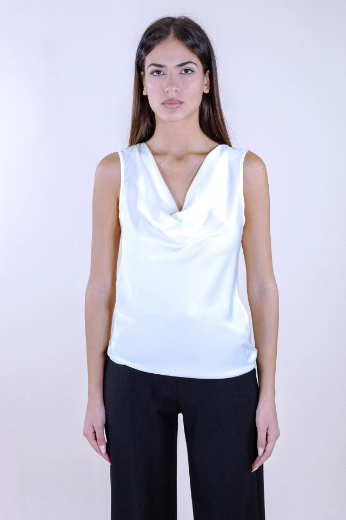 Immagine di TOP RASO COLLO PELLICANO E ACCESSORIO
