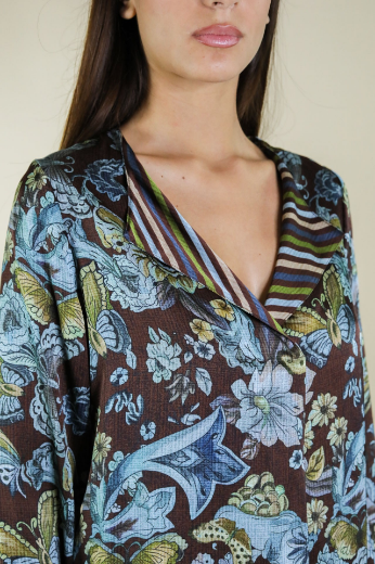 Immagine di BLUSA FANTASIA FIORI FARFALLE E RIGHE