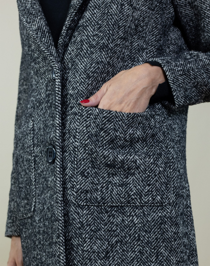 Immagine di CAPPOTTO SPIGATO