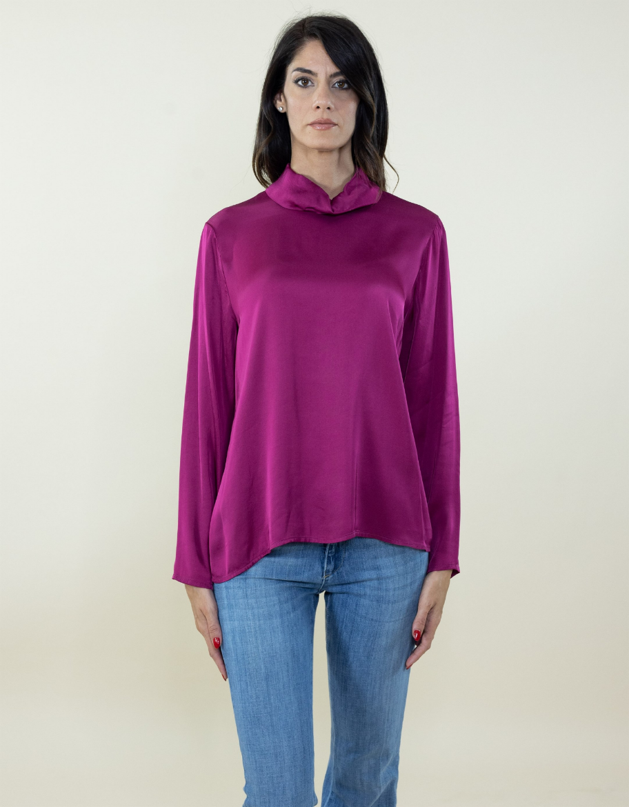 Immagine di BLUSA RASO CON COLLO ALTO  CON POLSO