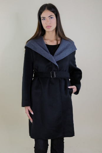 Immagine di CAPPOTTO BICOLORE CON CAPPUCCIO