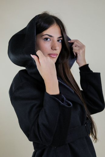 Immagine di CAPPOTTO BICOLORE CON CAPPUCCIO
