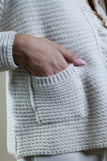Immagine di CARDIGAN CORTO SFRANGIATO CON TASCHE