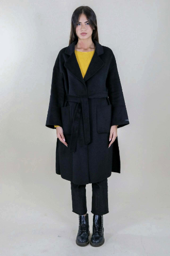 Immagine di CAPPOTTO CON REVERS TASCHE E CINTURA