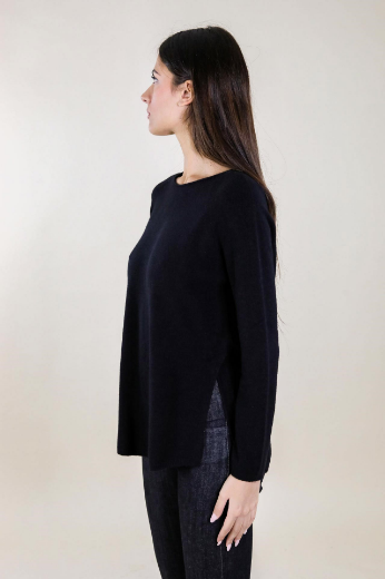 Immagine di MAGLIA RASATA CON SPACCHI ALTI