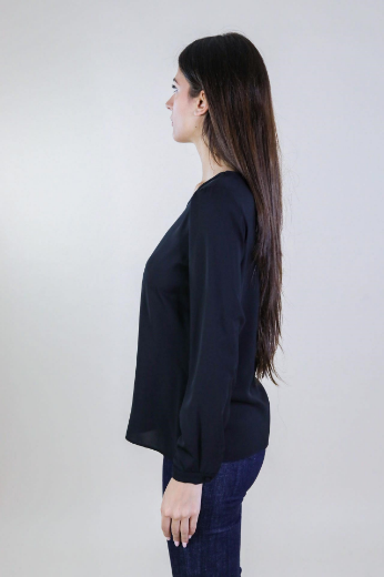 Immagine di Casacca slim collo giro in georgette