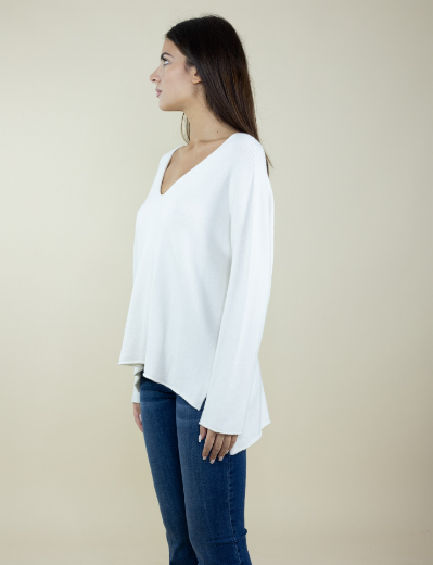 Immagine di MAGLIA SCOLLO A V OVER
