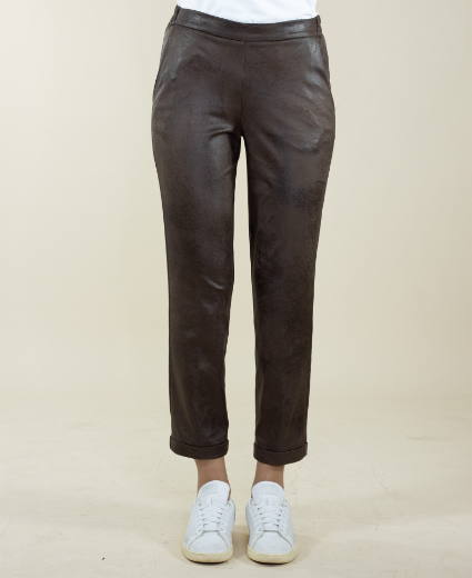 Immagine di PANTALONE CORTO IN ECOPELLE CON SVOLTA