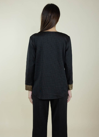 Immagine di BLUSA SCOLLO TONDO A POIS RIPORTI RASO