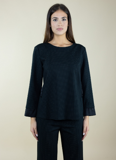 Immagine di BLUSA SCOLLO TONDO A POIS RIPORTI RASO