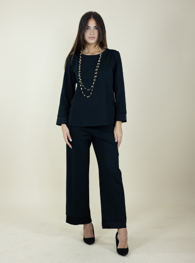 Immagine di BLUSA SCOLLO TONDO A POIS RIPORTI RASO