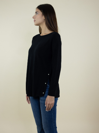 Immagine di MAGLIA LUNGA CON SPACCHI E PERLE LATERAL