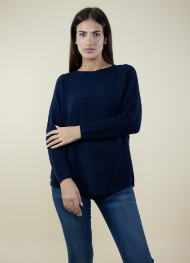 Immagine di MAGLIA LUNGA CON SPACCHI E PERLE LATERAL