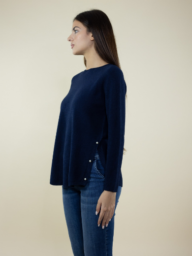Immagine di MAGLIA LUNGA CON SPACCHI E PERLE LATERAL