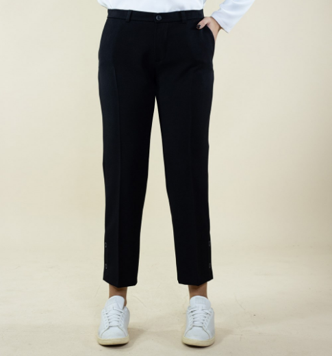 Immagine di PANTALONE CORTO SLIM CON BOTTONCINI