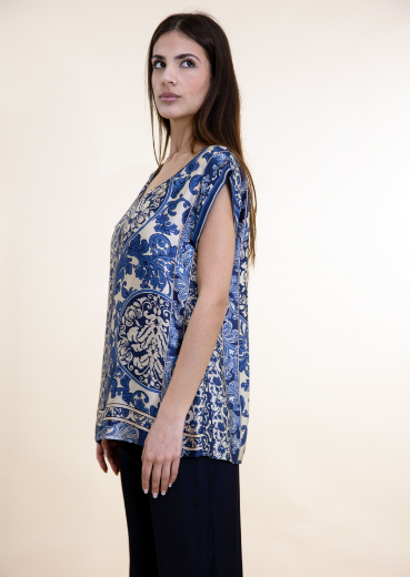 Immagine di Blusa fantasia barocco con greca