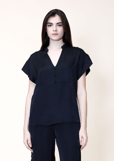 Immagine di Blusa collo coreano con bottoncini
