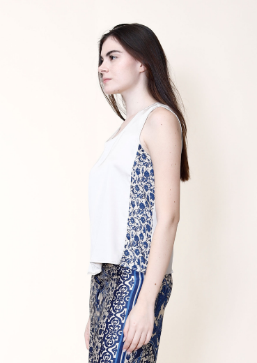 Immagine di Top in unito con fascia barocco allover