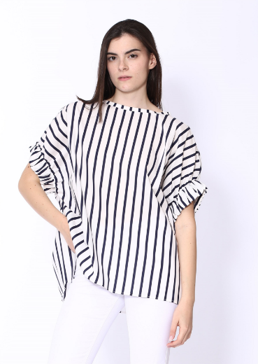 Immagine di Blusa over rigata con elastico manica