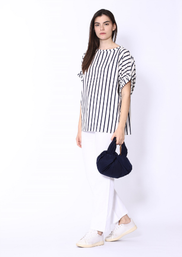 Immagine di Blusa over rigata con elastico manica