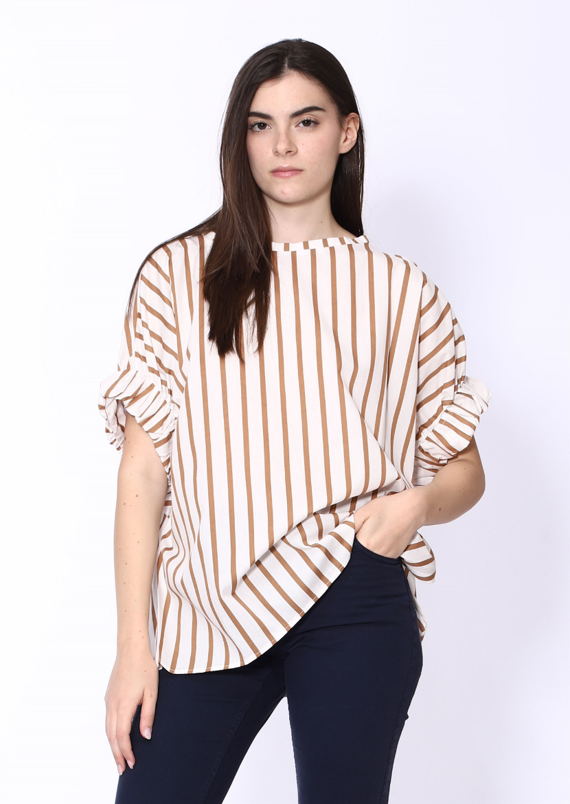 Immagine di Blusa over rigata con elastico manica