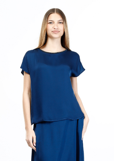 Immagine di Blusa in raso girocollo con lurex