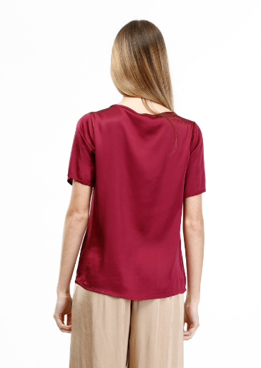 Immagine di Blusa in raso con motivo spalla